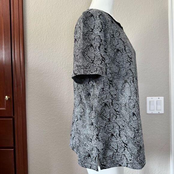 Chico's Black and Gray Snakeskin Print Short Sleeve Tee - Picture 5 of 8